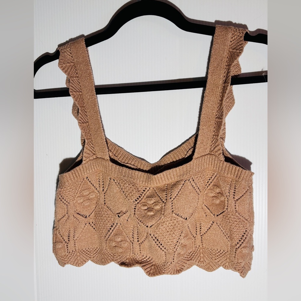 Hazel Moon Brown Knit Floral Embroidered Crop Tank M - Picture 4 of 4